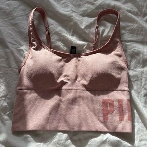 SOLD  |  PINK Active seamless lightly lined sports bra size S
